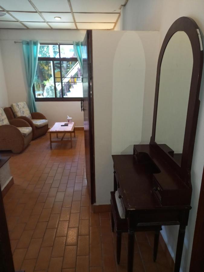 Baan Orchid Guesthouse Patong ภายนอก รูปภาพ