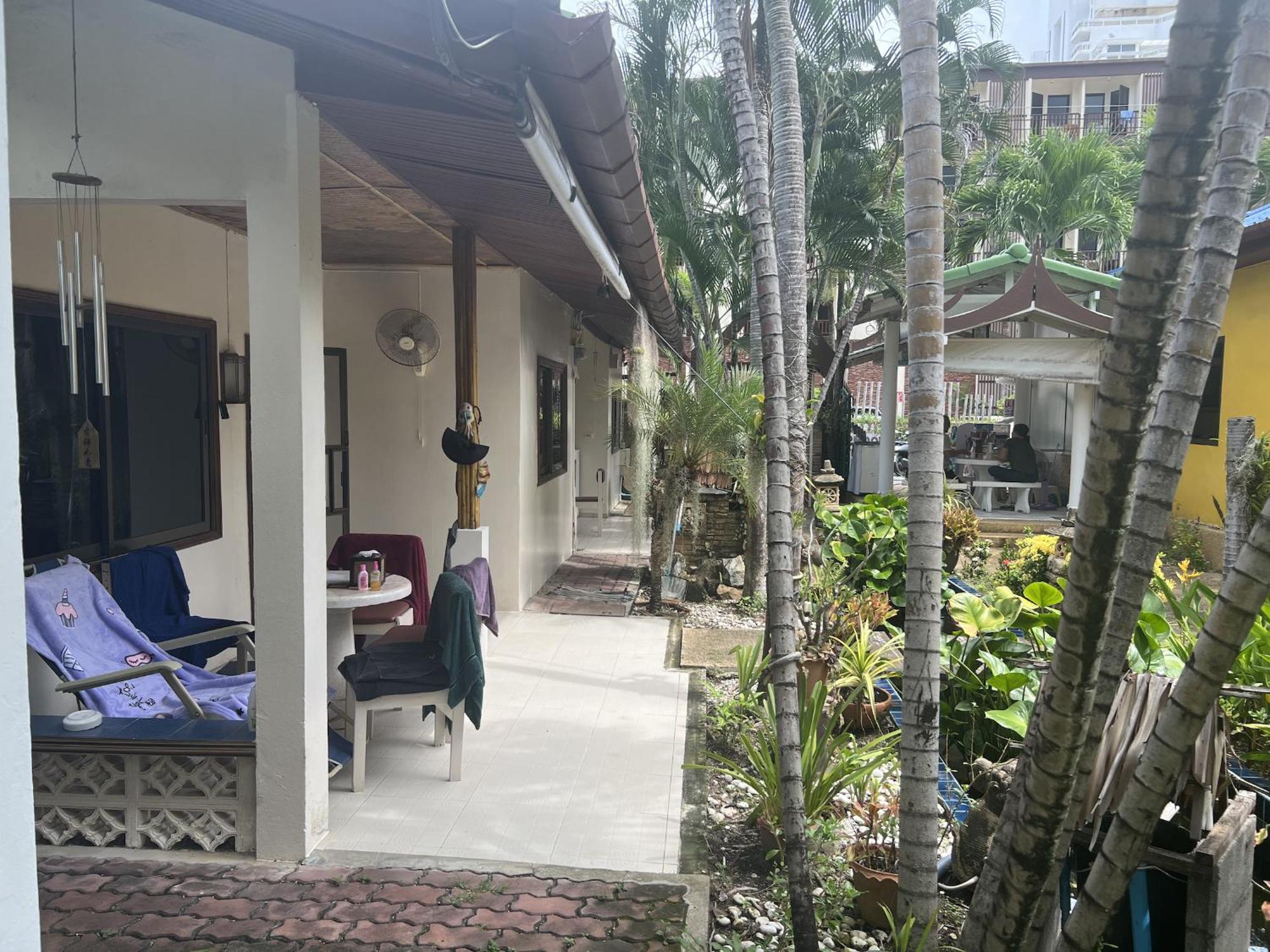 Baan Orchid Guesthouse Patong ภายนอก รูปภาพ