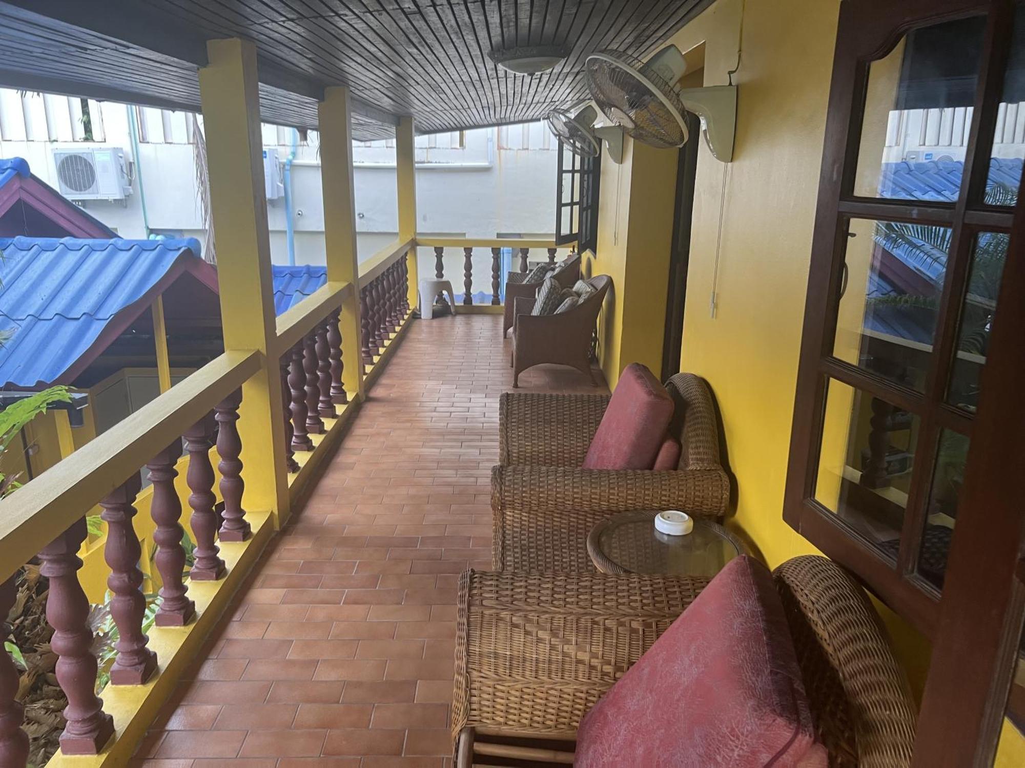 Baan Orchid Guesthouse Patong ภายนอก รูปภาพ