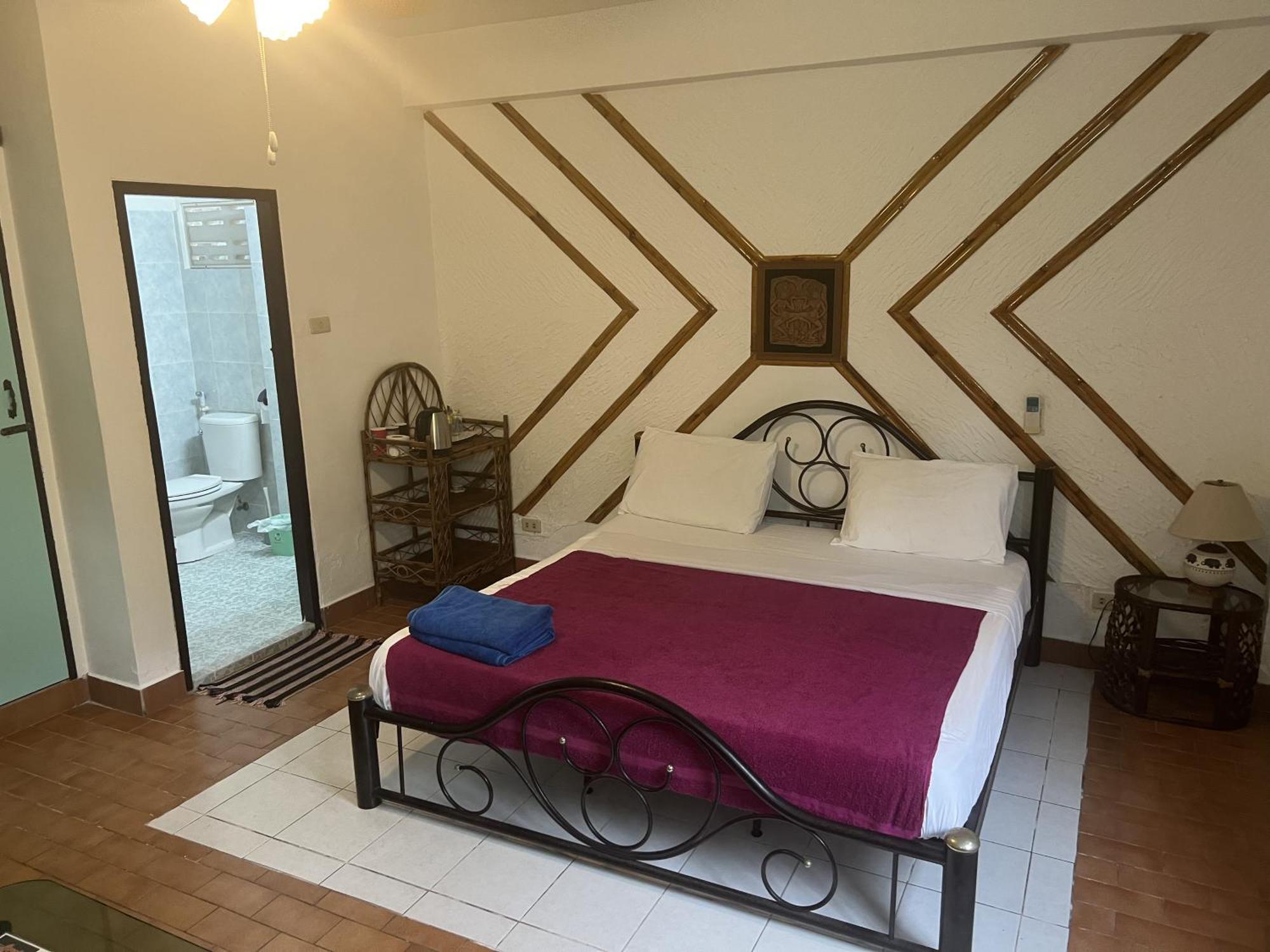Baan Orchid Guesthouse Patong ภายนอก รูปภาพ