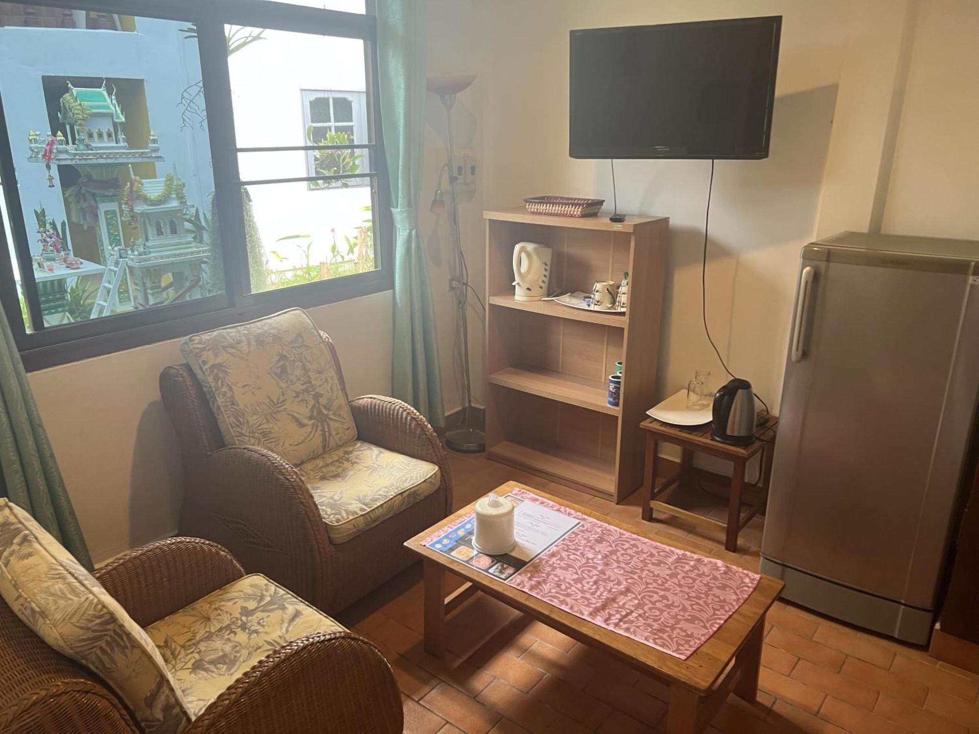 Baan Orchid Guesthouse Patong ภายนอก รูปภาพ