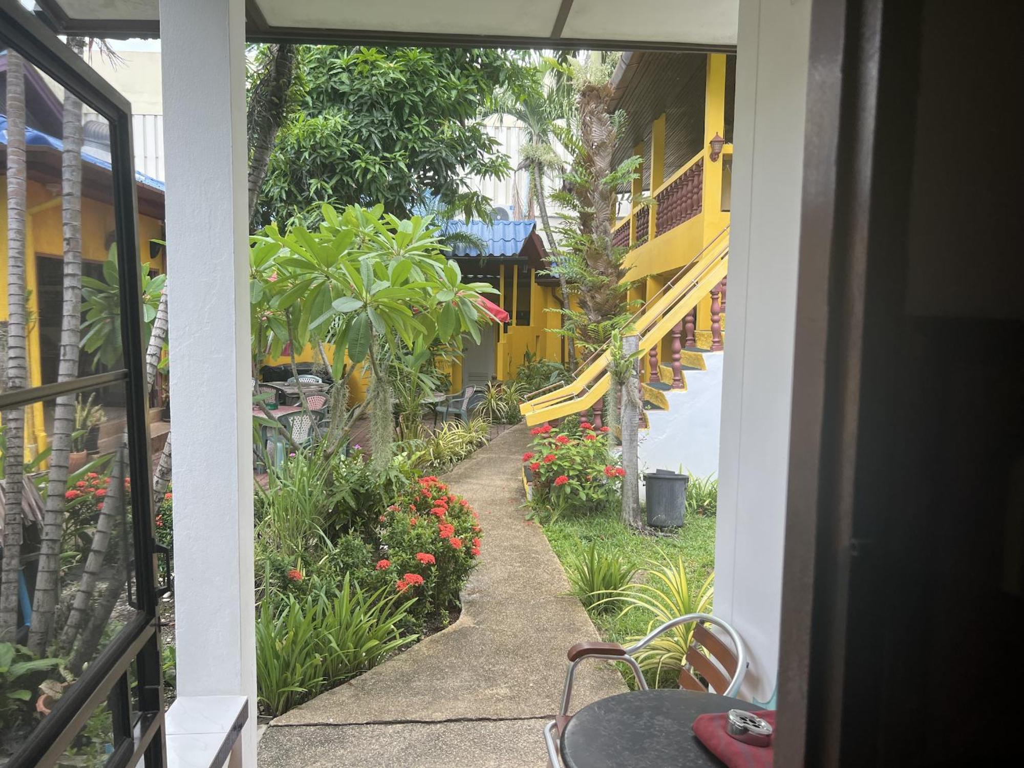 Baan Orchid Guesthouse Patong ภายนอก รูปภาพ