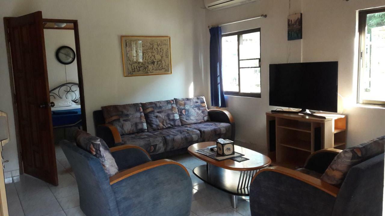 Baan Orchid Guesthouse Patong ภายนอก รูปภาพ